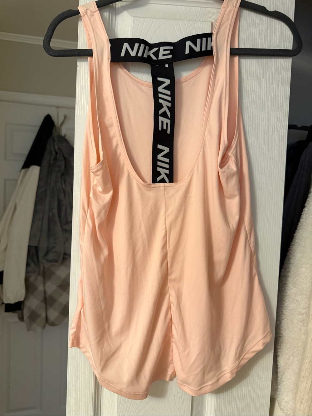 Nike Women’s Pale Peach Performance Tank Top - Picture 2 of 4